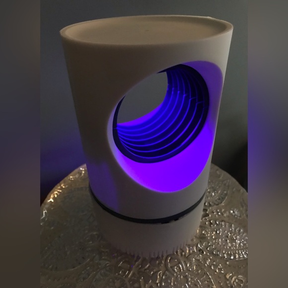 USB Mini Electric Bug Trapper Zapper Light & Fan Mobile Insect Trap Remove base - Picture 11 of 13